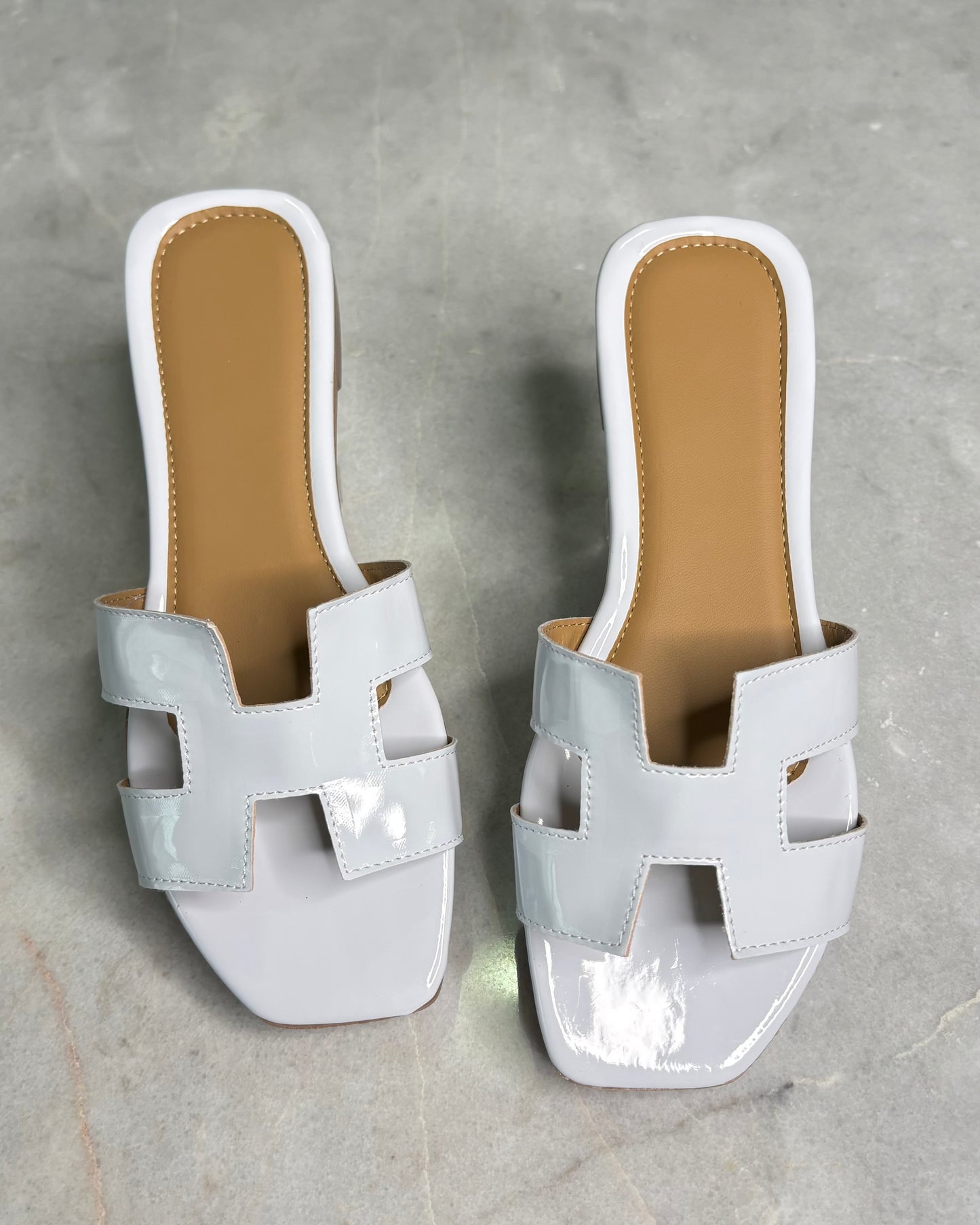 H DUPE BLANCO CHAROL