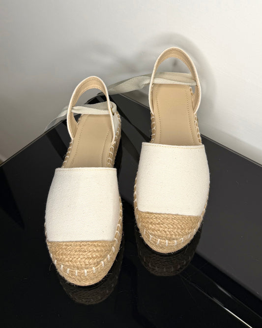 CLOE BEIGE