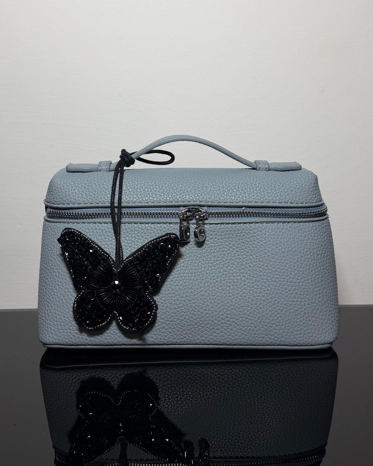 CHARM PREMIUM