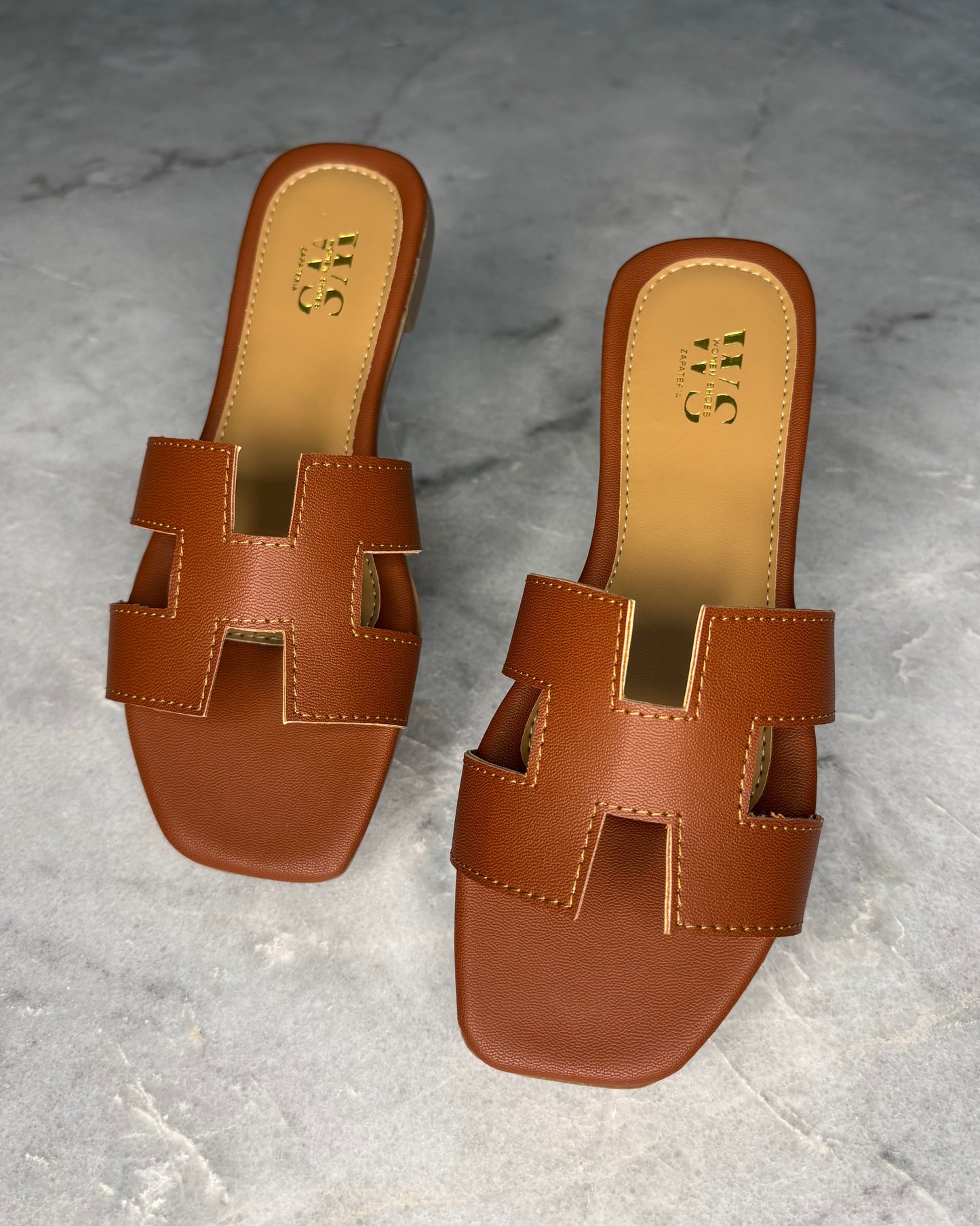 H DUPE CAMEL